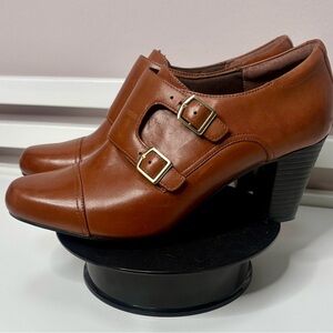 Clarks Bendables Women’s Brown Leather Double Buckle Heeled Shoes – Size 11